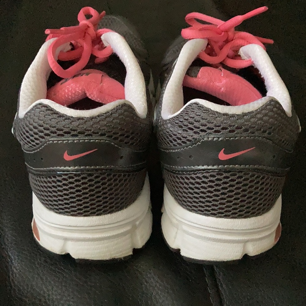 Nike Air Retaliate - Picture 4 of 6